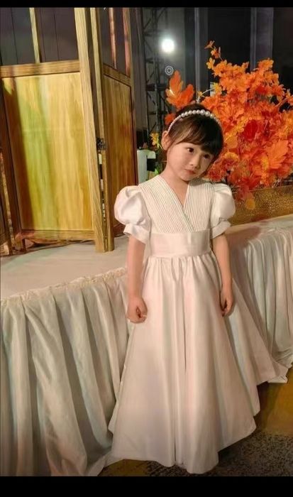 Нежное платье для девочек.