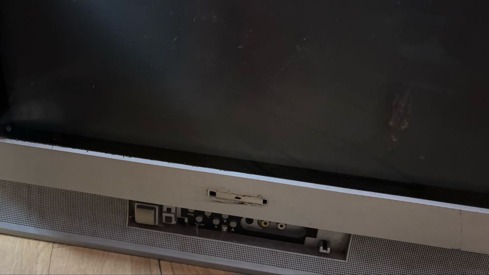 Телевизор старый от панасоник