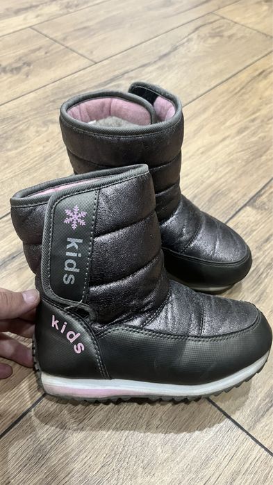 Дутики зимние на девочку