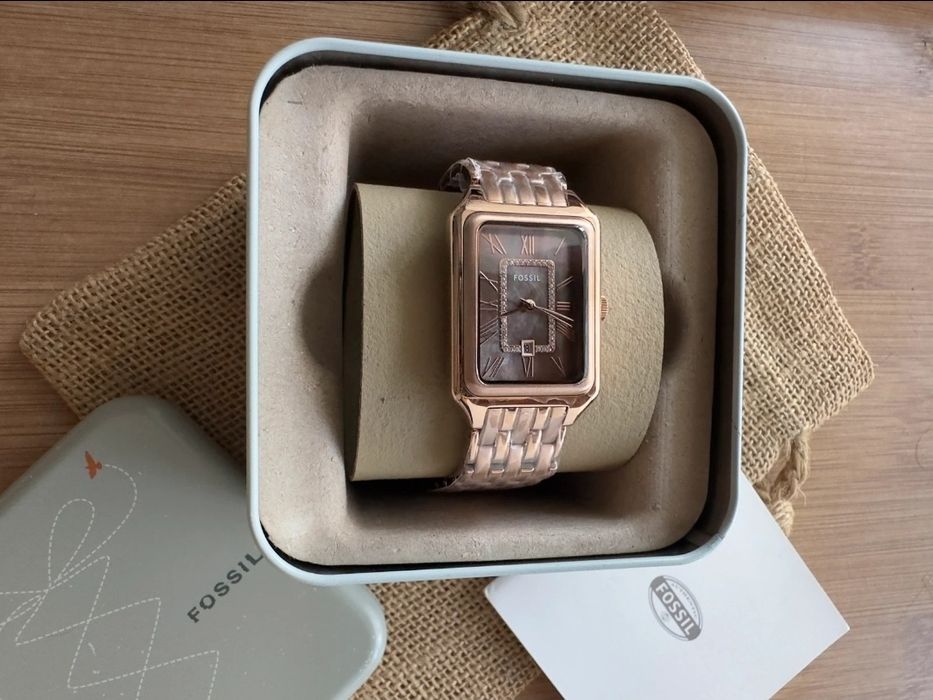 Ceas Fossil nou nouț