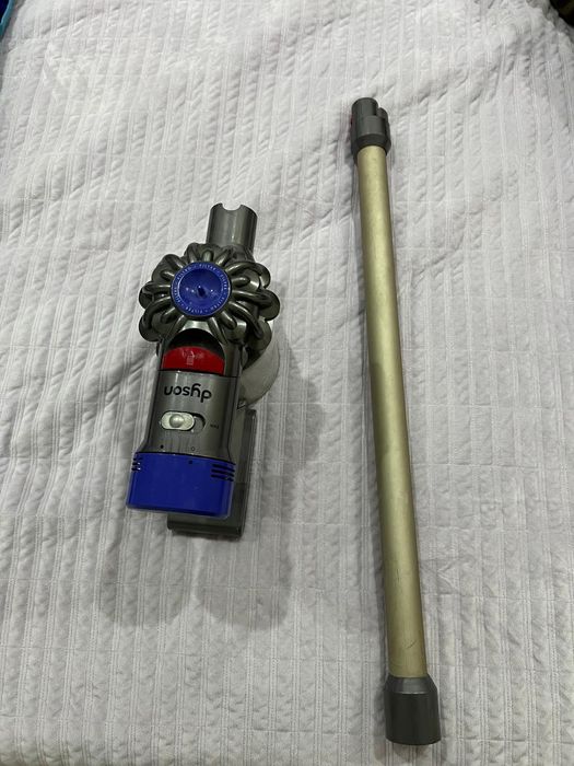 Пылесос Dyson V8