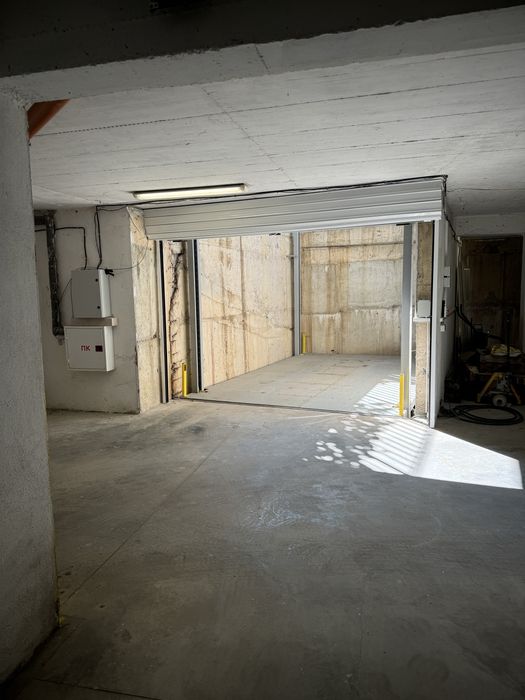 Дава се под наем Гараж / Паркомясто в София, Витоша - 20 кв.м за 153 € - Снимка #3