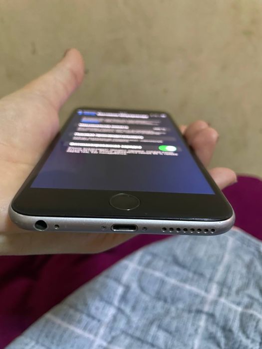 iPhone 6s+ пепельный цвет