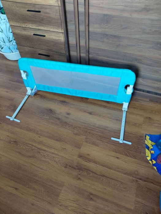 Предпазна преграда за легло