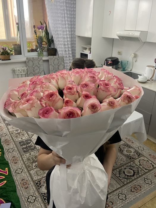 Нежный букет из роз