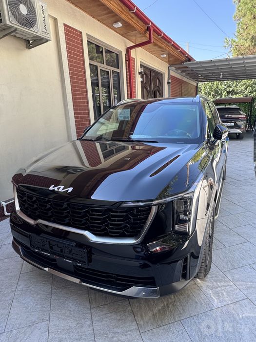 Kia Sorento Yangi 2024/25