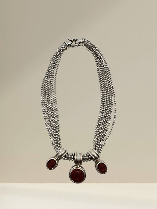 Сребърно колие с камея