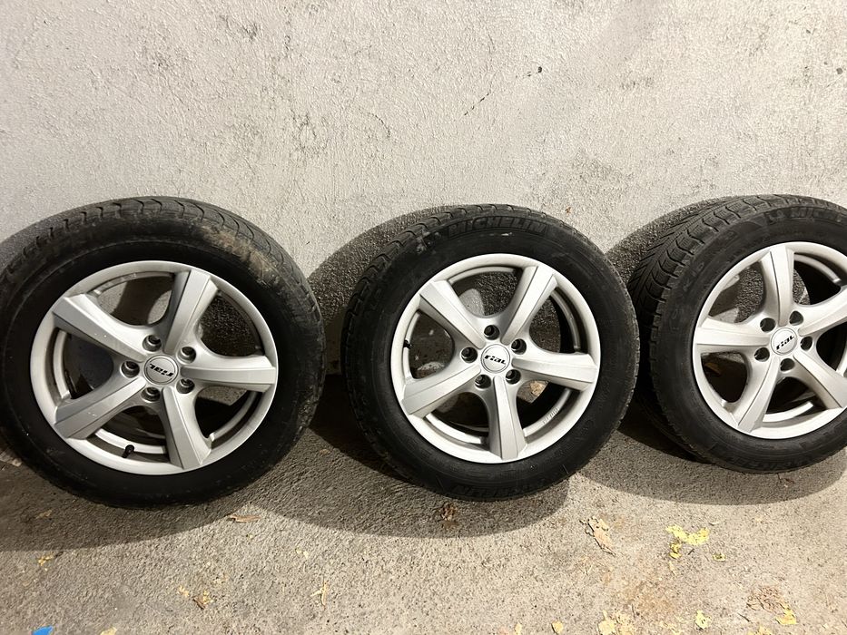 Джанти с гуми RIAL 16 5x112