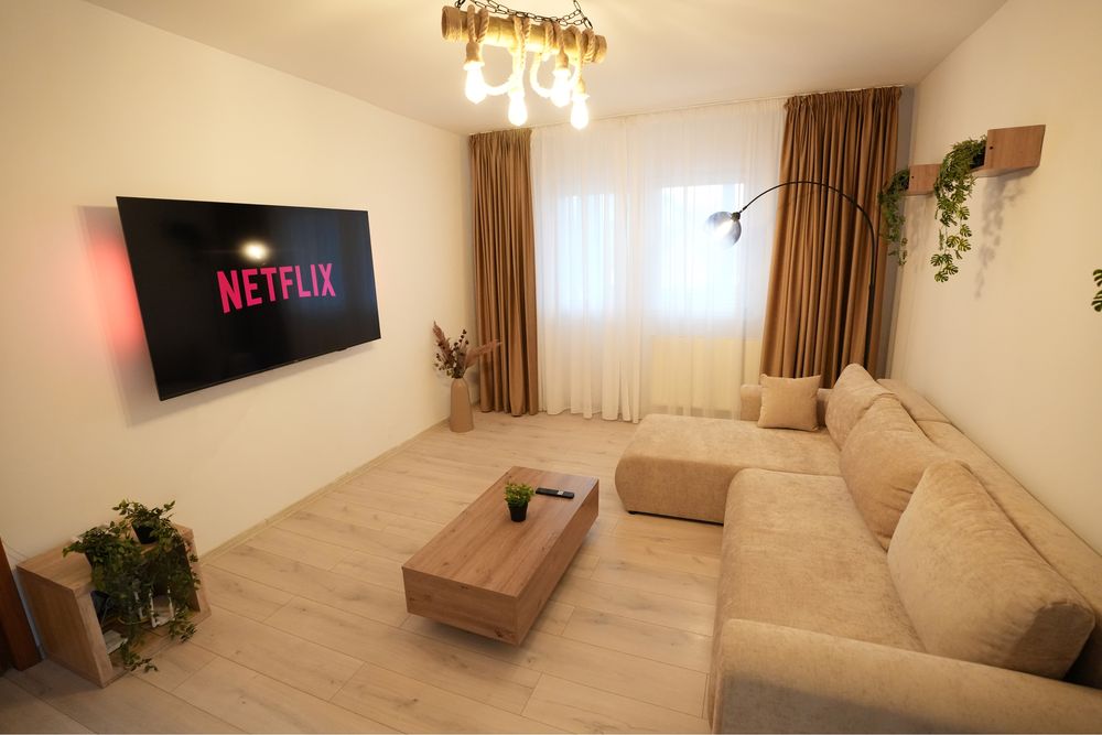 Inchiriere regim hotelier - Apartament 4 camere, Toplita, ultracentral