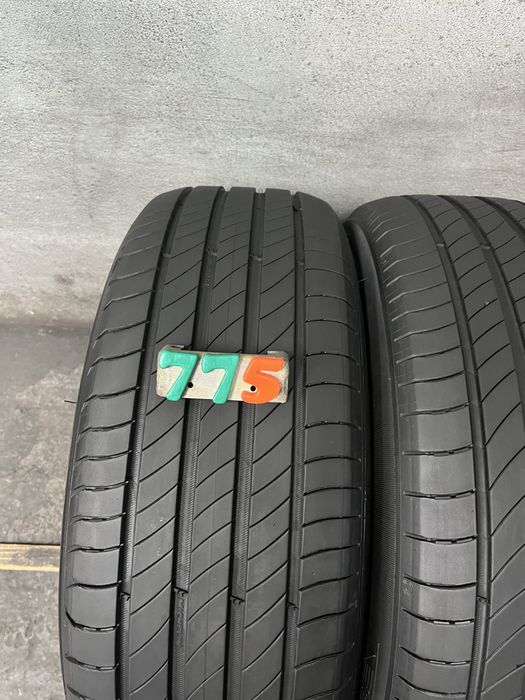 Anvelope vara michelin 205/60/16
