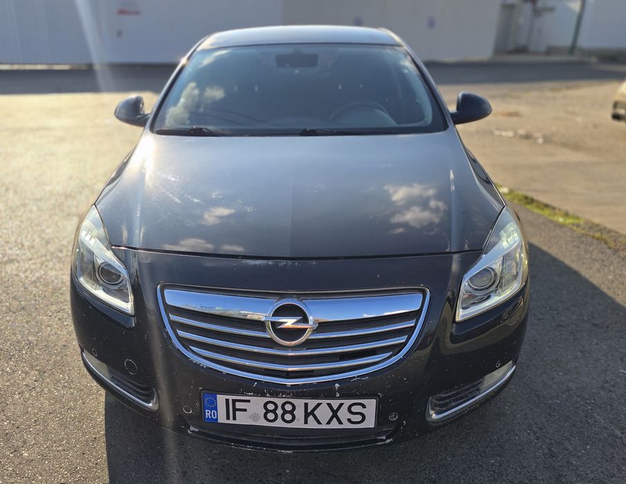 Opel Insignia 2011