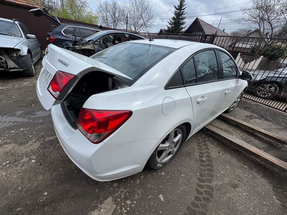 Dezmembram Chevrolet Cruze 2.0D Z20D1 an fabr 2013
