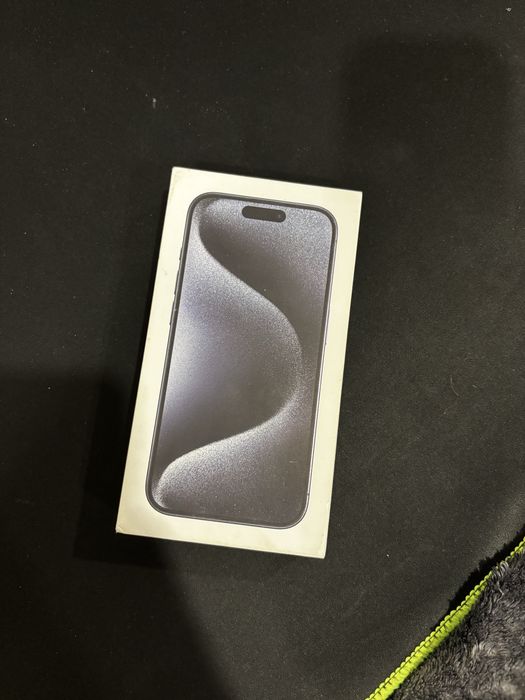 iPhone 15 Pro 128 GB Blue Titanium