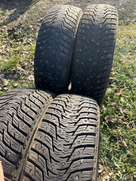 Зимние шины 185/65/15