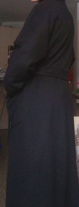 Продам пальто чёрное