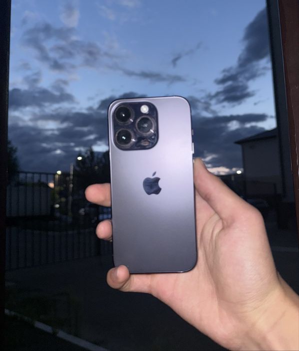 Продам iphone 14 pro в цвете Deep Purple