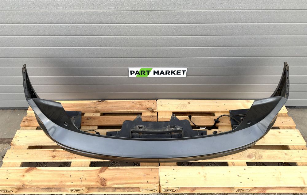 Задна броня AUDI SQ5 8R 8R0807511D 8R0807819M 8R0807521BJ