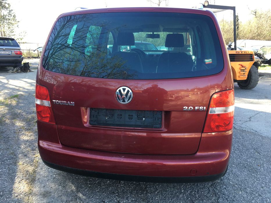 Volkswagen VW Touran 2.0FSI 150 к.с. на части 2005г.