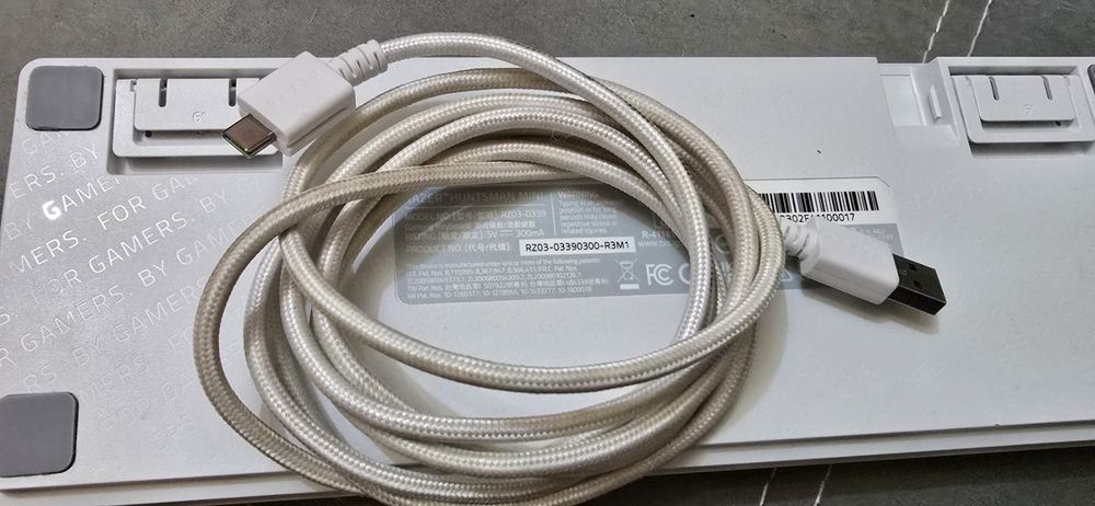 Клавиатура Razer Huntsman Mini