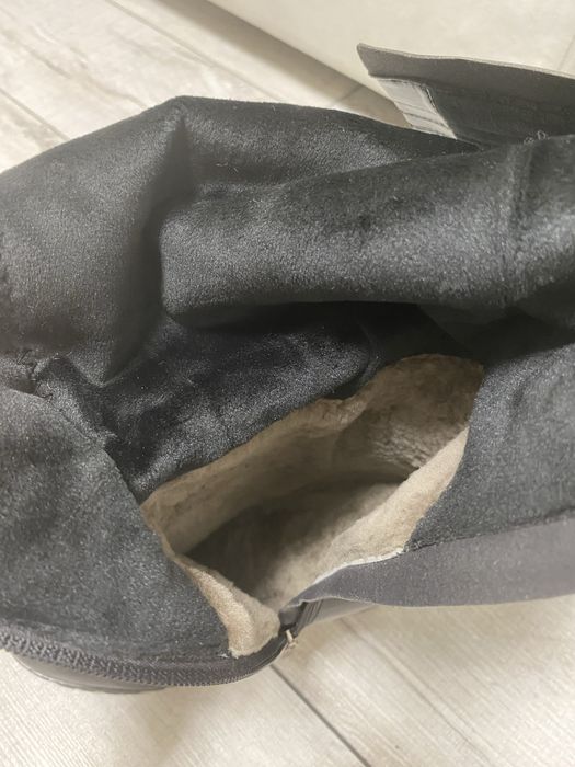 Продам Сапоги, две пары