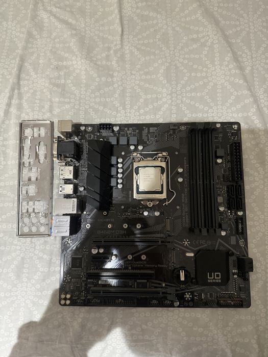 Продам комплект проц+плата