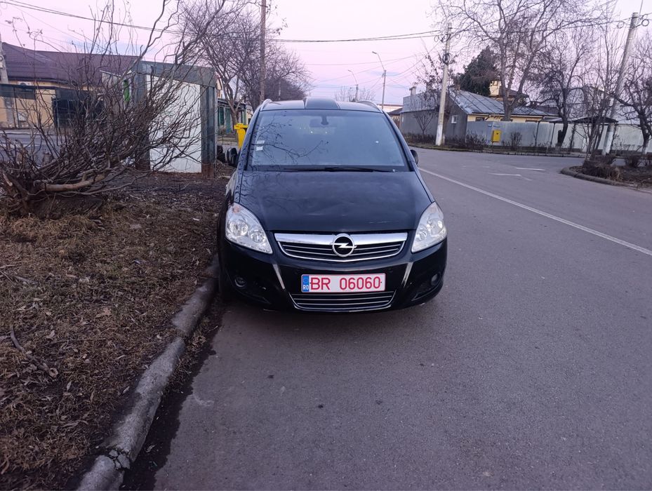 Vand opel zafira 2010!