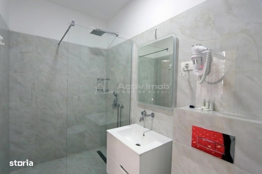 De vanzare –  Cladire comerciala - Pensiune – Restaurant – Ballroom –