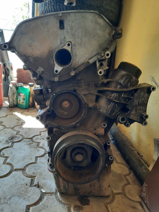 Двигатель мерседес 111, 2 литра