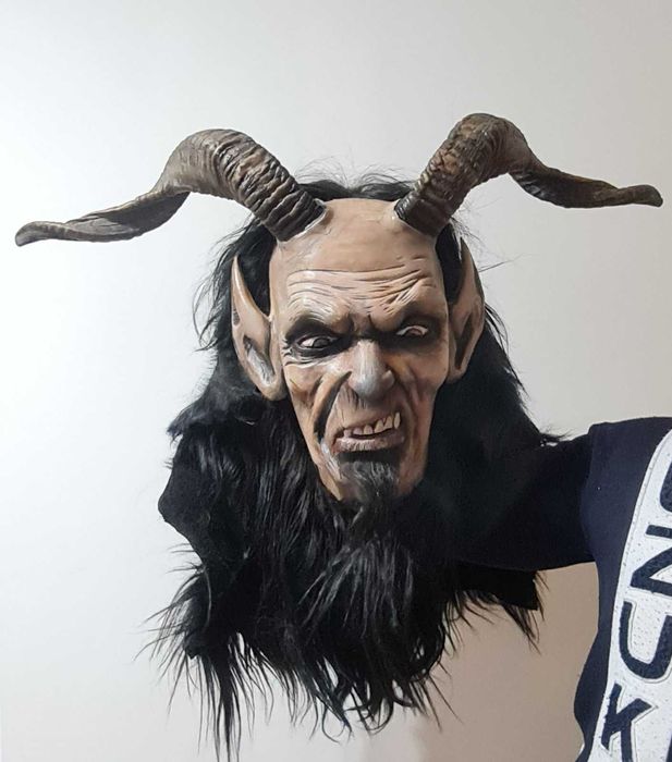 Маска.     Крампус