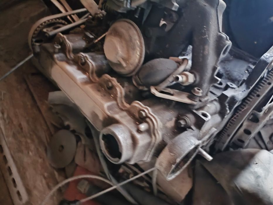 Матор от Opel Vectra 1.6