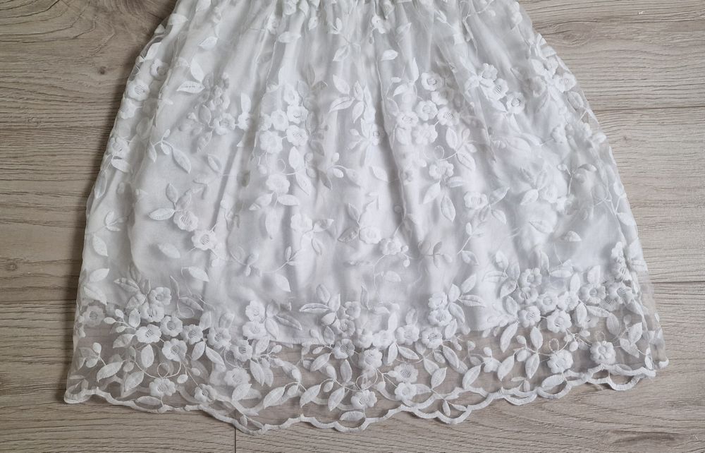 MAYA Rochita alba cu plasa cu broderie imaculata, S 34