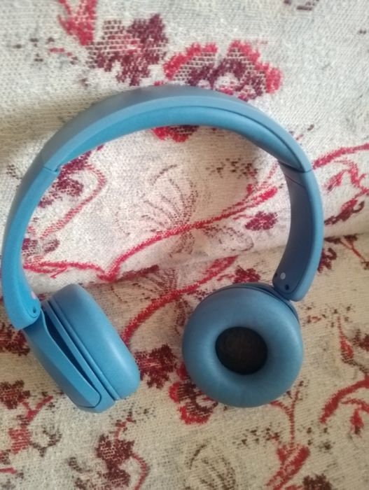 Слушалки Sony ,почти нови