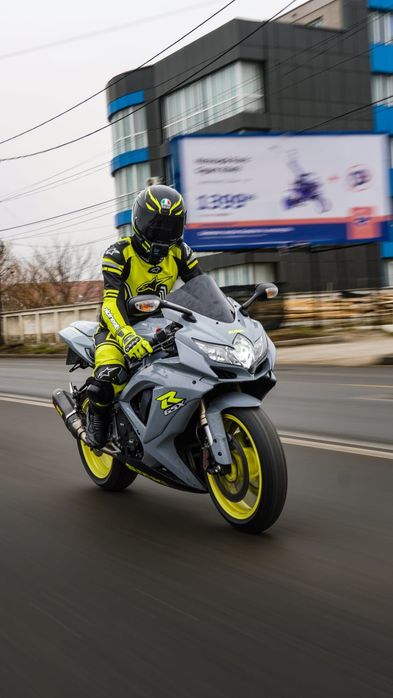 Gsxr 600 k8, Akrapovic