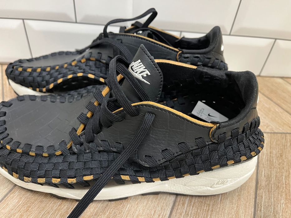 Маратонки найк Nike Women's Air Footscape Woven Black