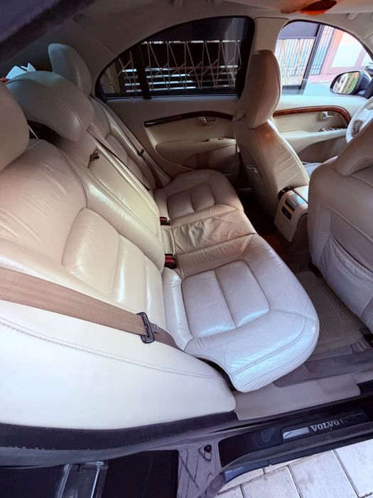 Volvo S80 D5 2.4 diesel - 185 cp - automata - 300.000 km - 2008
