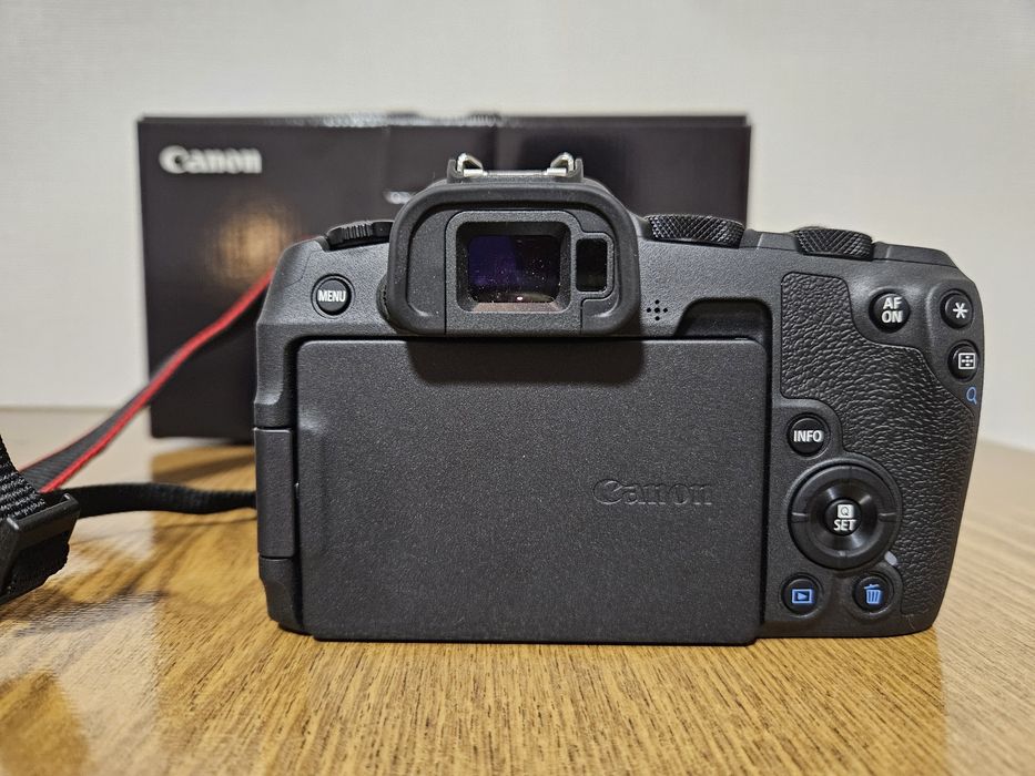 Canon r8 body в идеале