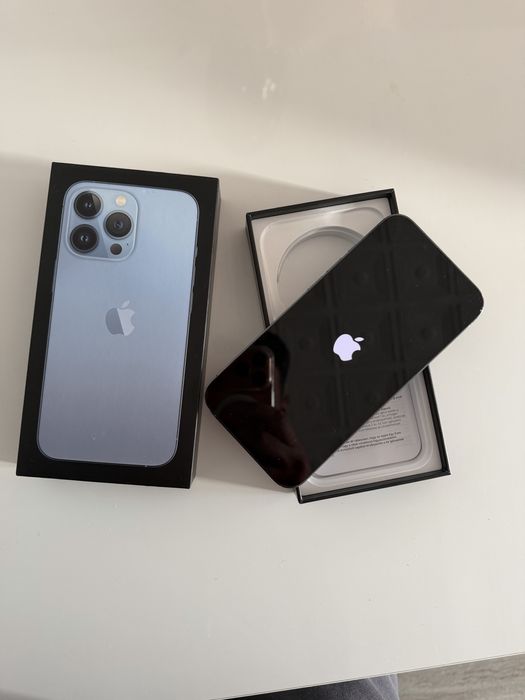 iPhone 13 pro Sierra blue 256GB