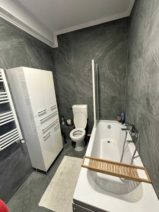 Inchiriez casa tip Duplex 4 camere/90mp+curte 40mp/3 loc parcare/sec6