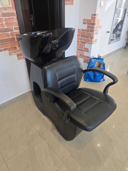 Измивна колона за фризьорски салон