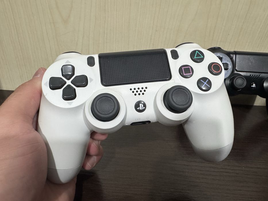 Pleystation 4 jostik