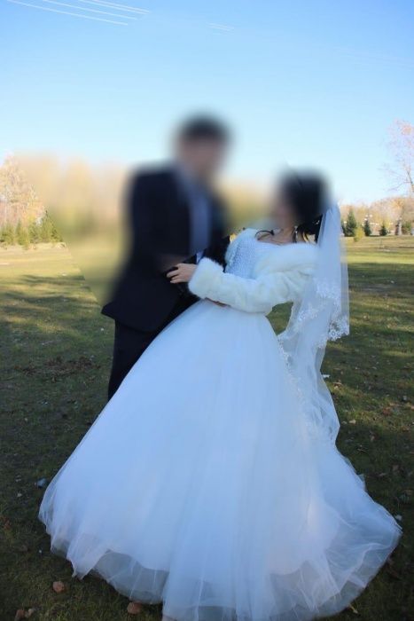 Продам свадебное платья. Новая.Одевала один раз.Покупали за 110.000