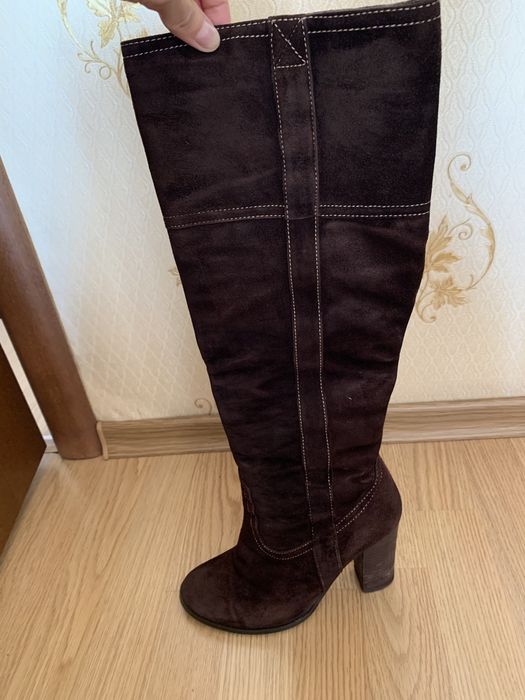 Замшевые сапоги 35 размер