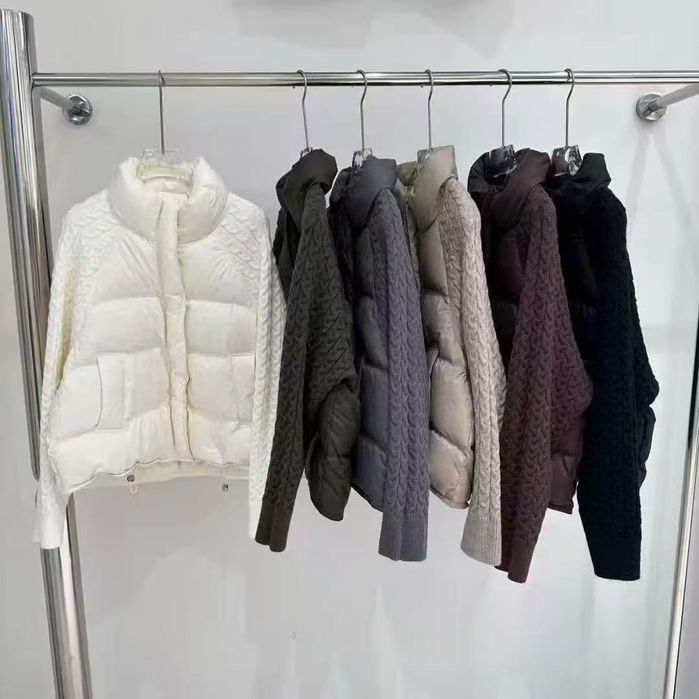 Продам куртки женские