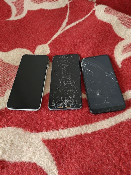 Телефоны на запчасти