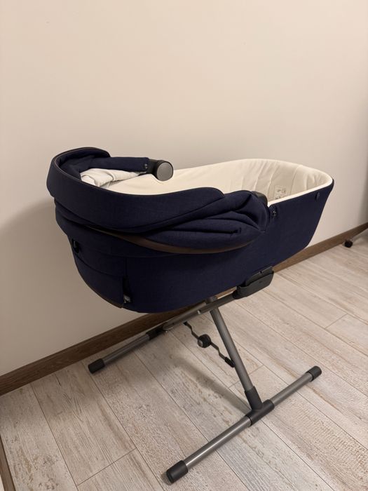 Продам коляску + зимний блок (люлька) Inglesina Италия