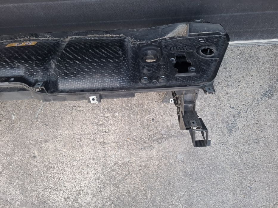 Trager masca fata mercedes gle w167