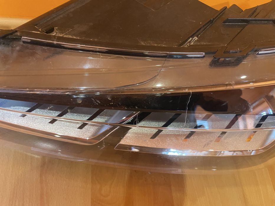 Фар ляв за Toyota Proace