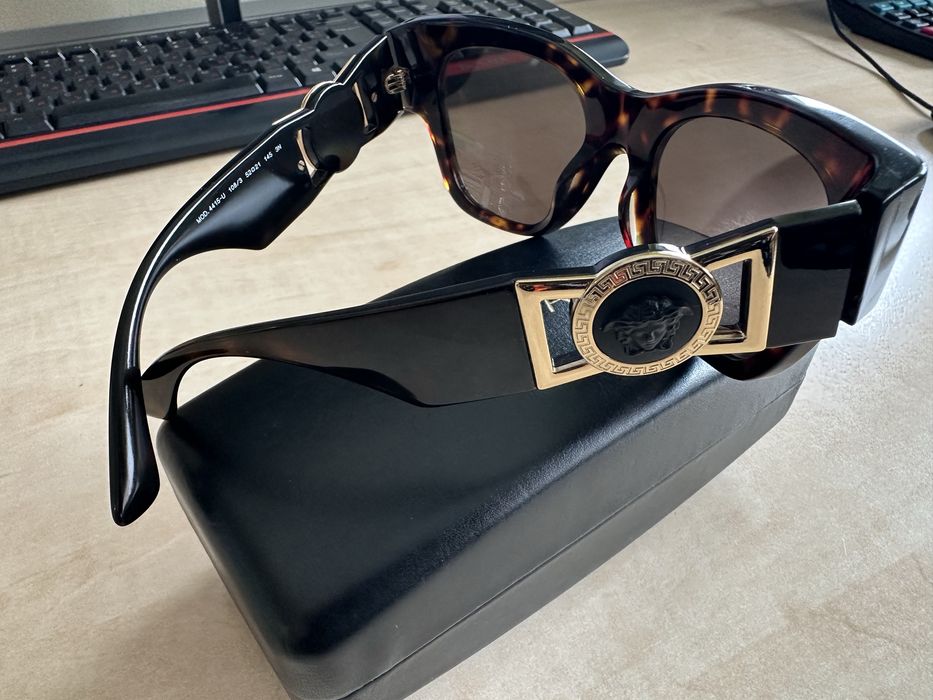 Слънчеви очила Versace