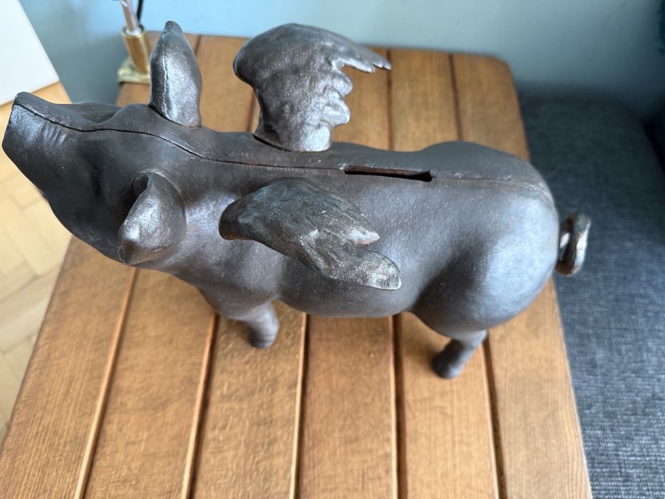 Метално прасе / 40-те