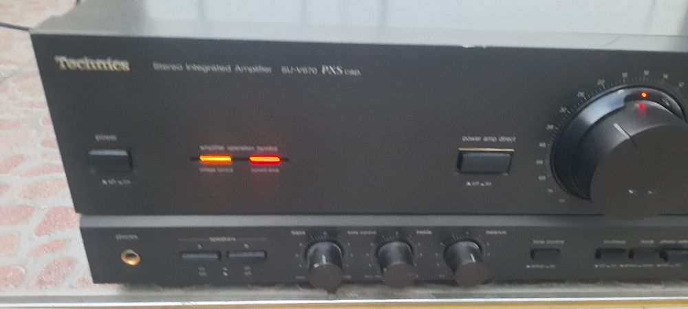 Усилвател Technics su v670 690w във отлично оригинално състояние